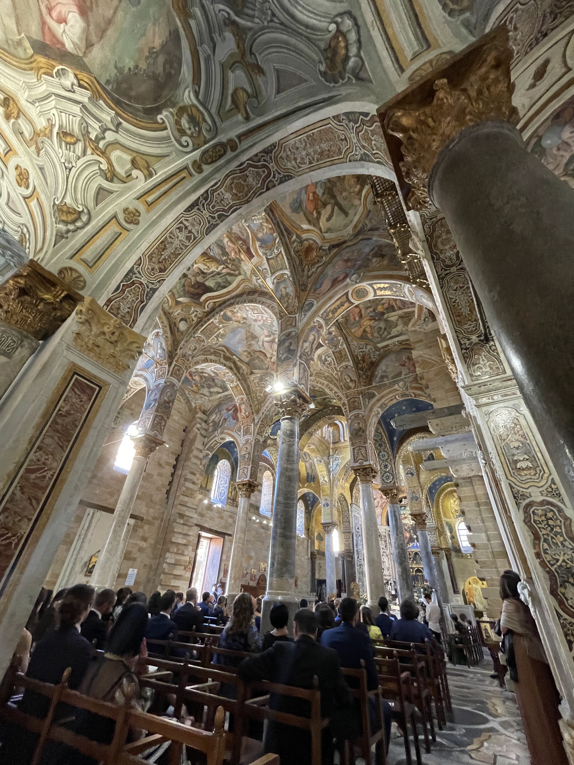 Gli interni barocchi di Santa Caterina