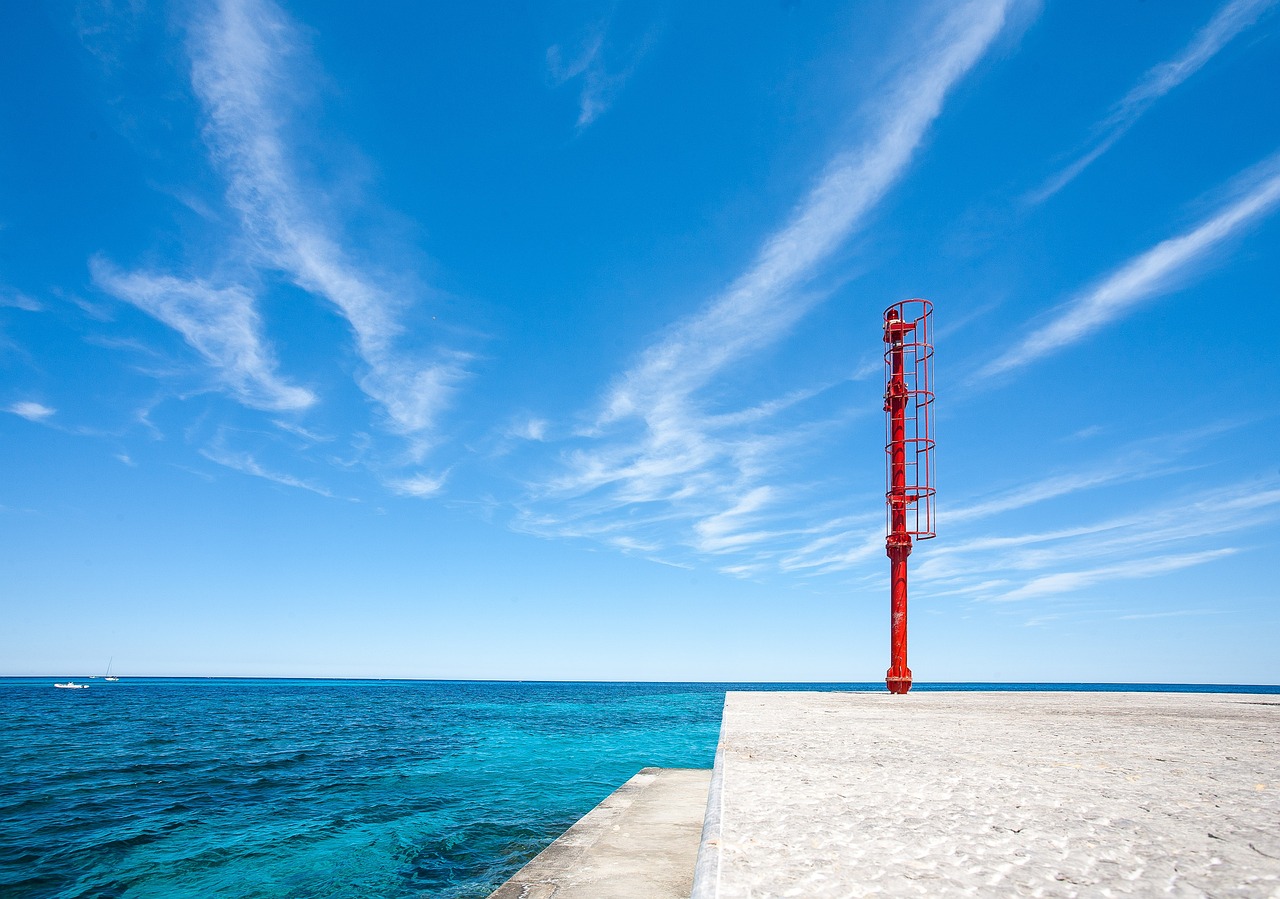 Scopri i fondali di Mondello con il nostro sommergibile!
