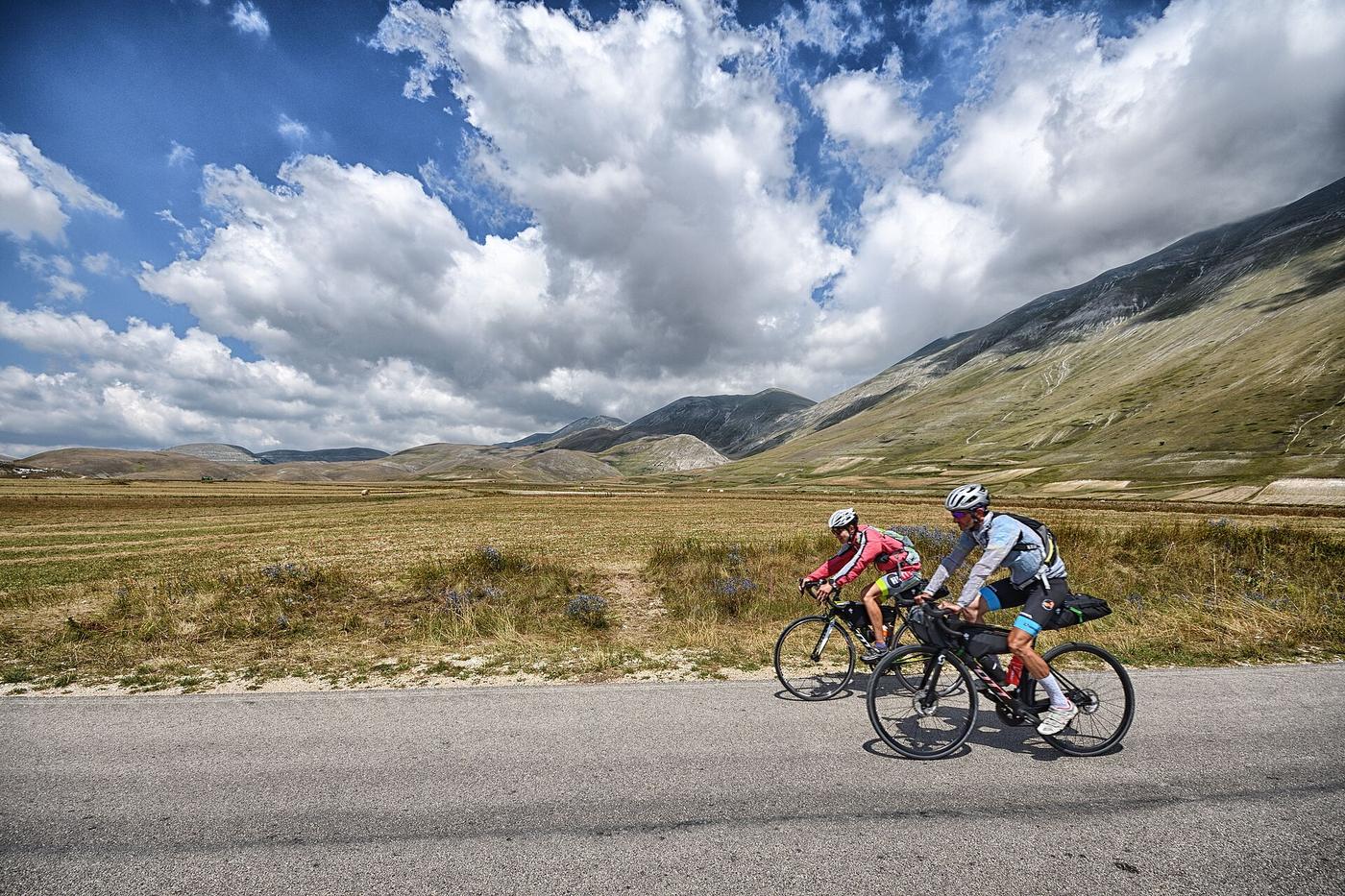 On the road... by bike!